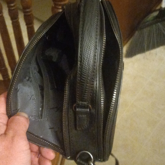 Vera wang purse - Picture 7 of 8